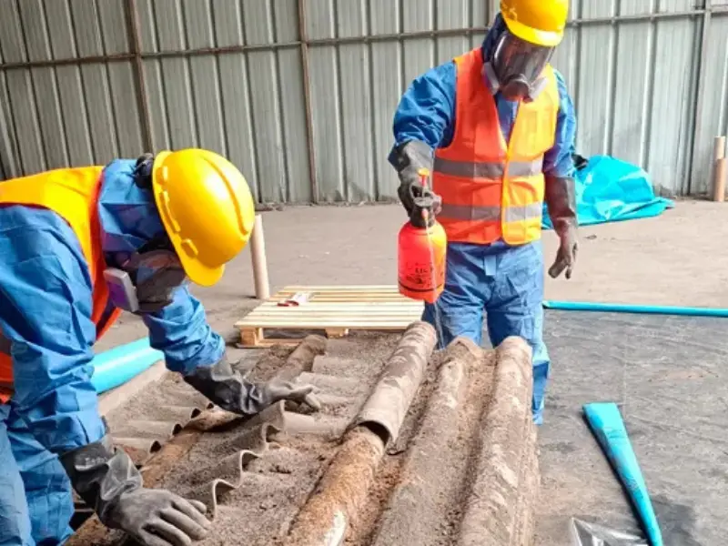 Servicio Desmontaje de planchas de asbesto (2)