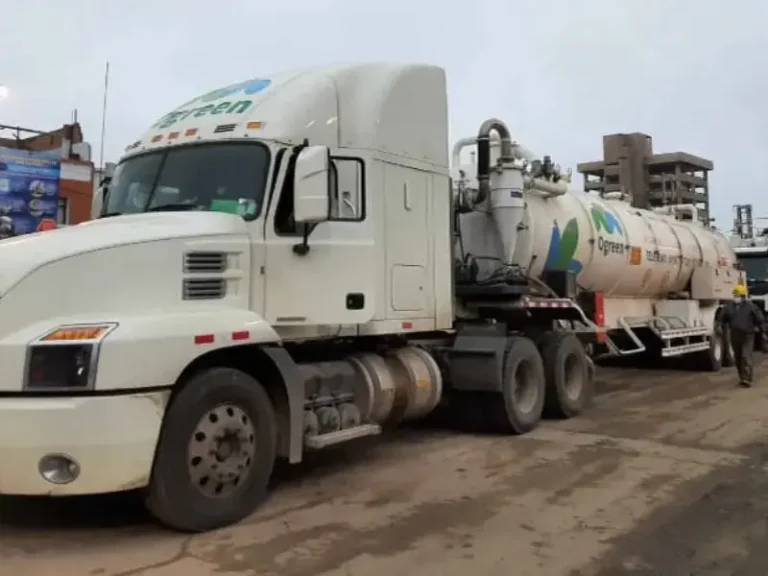 Succión y transporte de residuos líquidos (4)