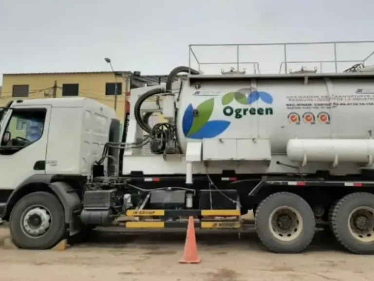 Succión y transporte de residuos líquidos (5)